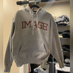 Men’s grey hoodie